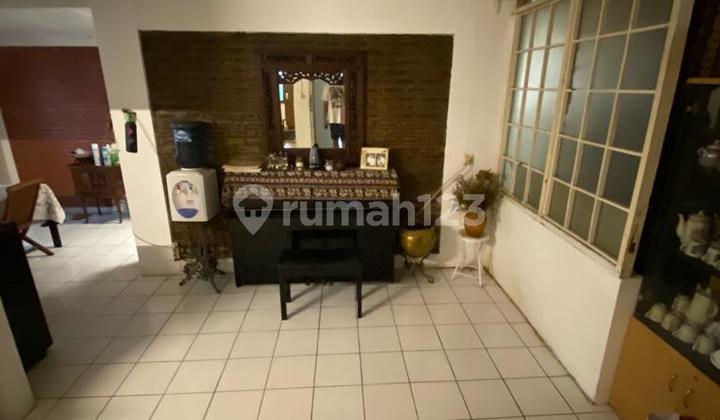 Rumah Terawat + Paviliun Asri di Sayap Cigadung Dago Bandung
