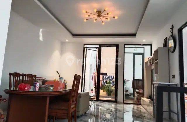 Rumah Bisa Jadi Kosan 4,5 Lt di Babakan Jeruk Dekat Maranatha Bdg 1