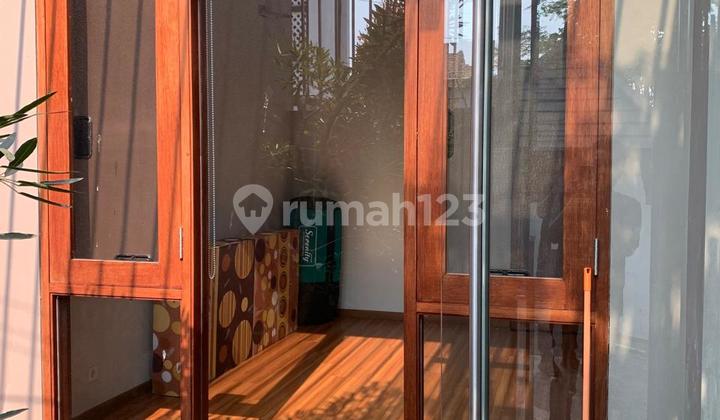 Jual Rumah Keren 2 Lt Hook di Komp. Nusa Sari Citeureup Cimahi 2