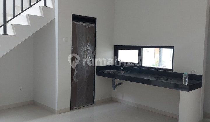 Sewa / Rent Rumah Fasilitas Lengkap di Komplek Pasteur Bandung 2