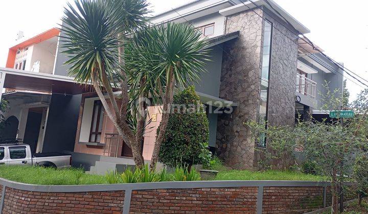 Rumah 2 Lantai Hook di Komplek Gardenia Citeureup Cimahi Tengah 1