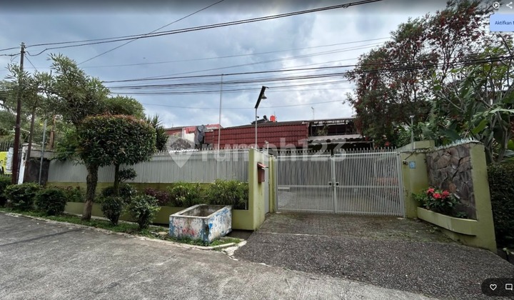 Sewa Rumah 3 Lantai Semi Furnish di Cluster Cipaku Indah Bandung 2