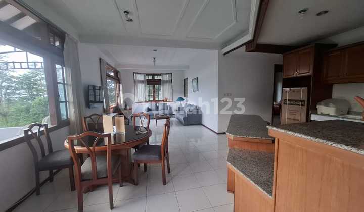 Sewa Rumah Villa Nice View di Cipaku Setiabudi Bandung