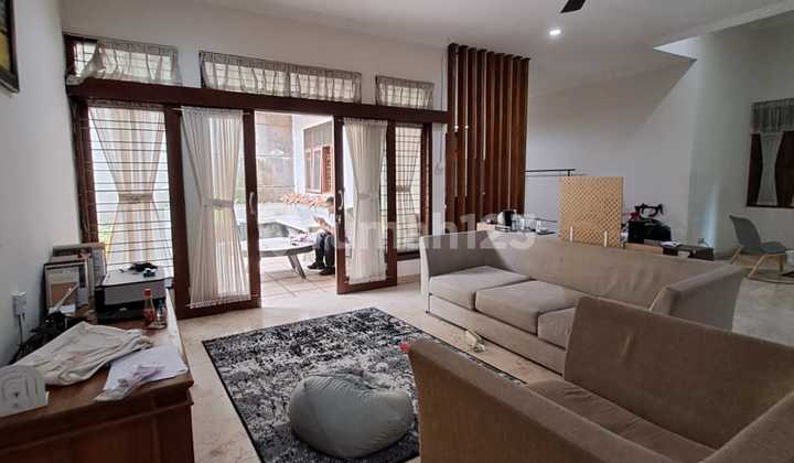 Jual Rumah Asri di Cluster Setra Indah Raya Bandung Utara