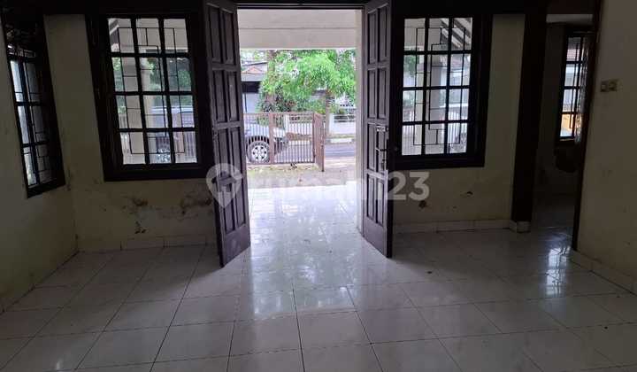 Rent House Commercial Space in Sayap Riau Cilaki Central Bandung City