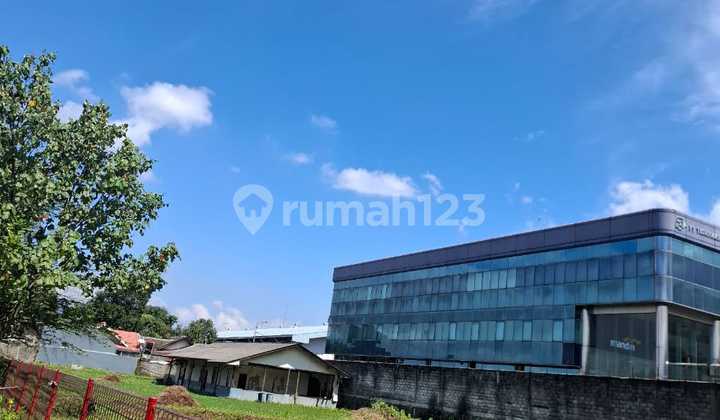 Strategic Land Plot on Jln Raya Soekarno Hatta near Metro