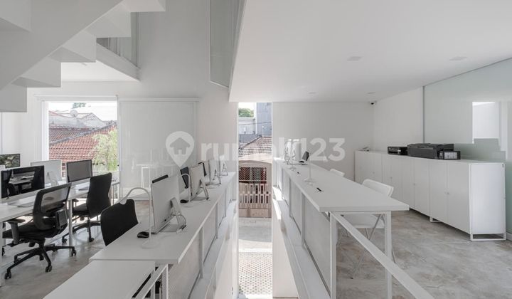 Jual Rumah Baru Modern 2 Lantai di Dekat Mall Tsm Kota Bandung 2