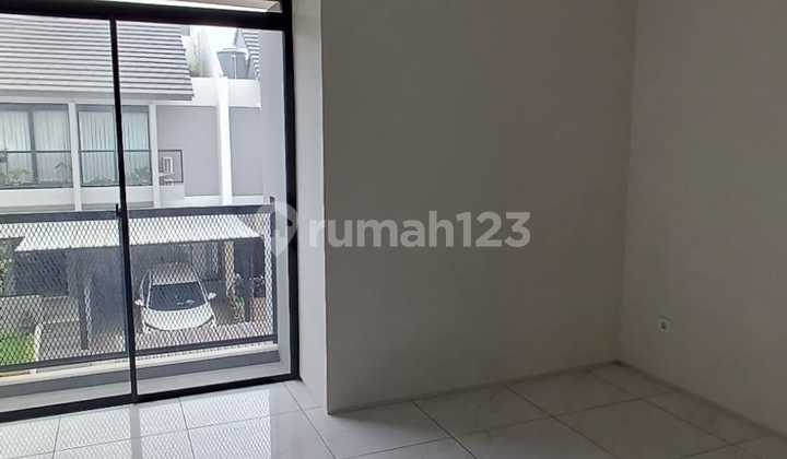 Jual Rumah Murah 2Lantai di Tarubhawana Kota Baru Parahyangan Bdg