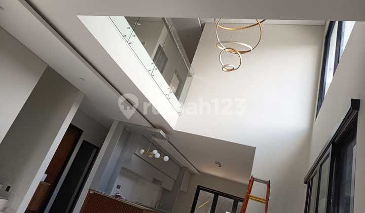 For Sale: New, Ready-to-Occupy House in Setiabudi Regency, North Bandung