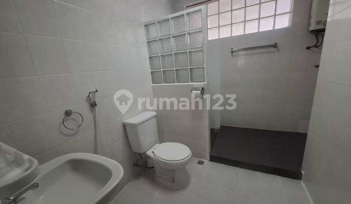 Sewa Rumah Villa Nice View di Cipaku Setiabudi Bandung 2