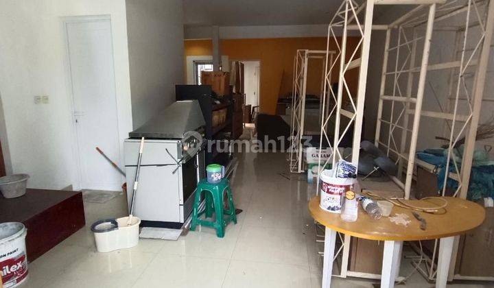 Rumah Asri Berlokasi Strategis Dekat Sekolah Dan Mall 2