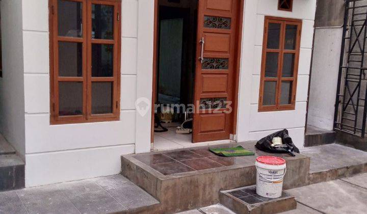 Rumah 2.5 Lantai Di Komplek Bea Cukai, Rawamangun - Jakarta Timur 
 2