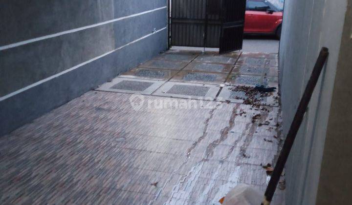 Rumah 2.5 Lantai Di Komplek Bea Cukai, Rawamangun - Jakarta Timur  1