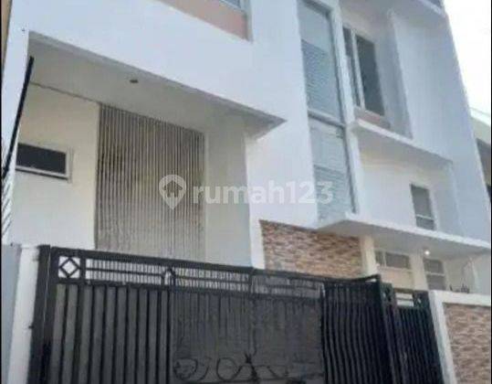 Rumah Baru 2 Lantai Di Rawamangun - Jakarta Timur  1