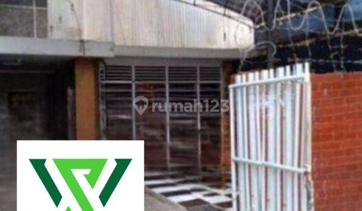 Komersial Jalan besar Kartini Surabaya Pusat  1