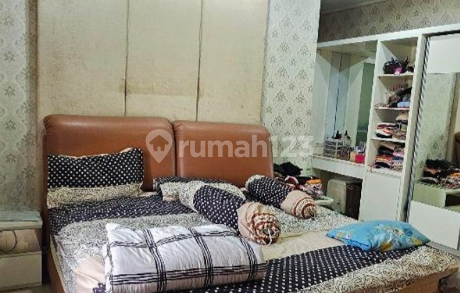 Split Level House Citraland West Surabaya. Split Level House Citraland West Surabaya.