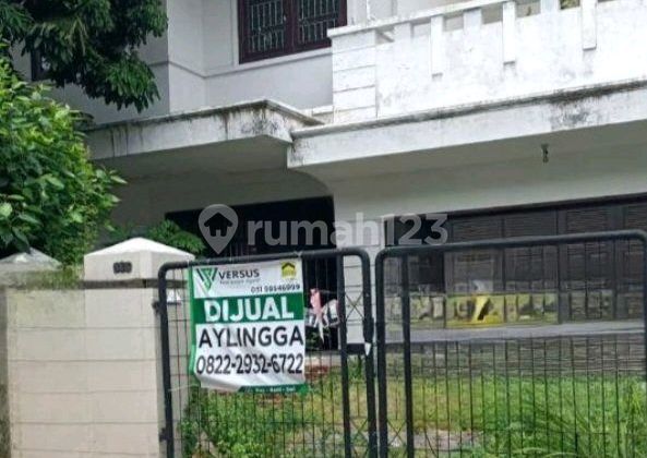 Murahh!! Rumah Hitung Tanah Graha Family Surabaya Barat Murahh!! Rumah Hitung Tanah Graha Family Surabaya Barat