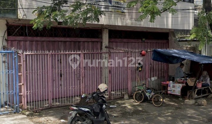 Strategic Ruko on Undaan Kulon Zero Road - 300M² Area - Commercial Zone 2
