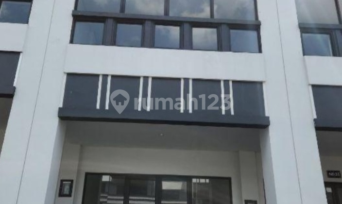 Commercial Shophouse Cbd Driyorejo Gresik 1.55 M Beside West Surabaya