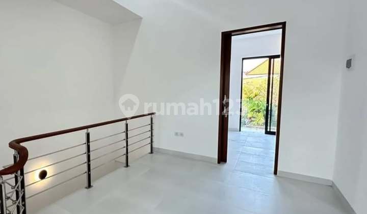 Rumah Modern 3 Kamar Tidur Lokasi Dekat Jalan Utama Nangka Selatan 2