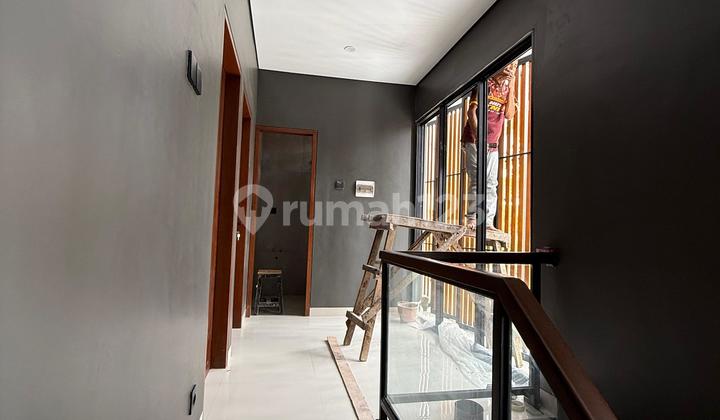 Rumah 3 BR Mewah Full Furnished dan Elektronik Siap Huni Lokasi Padonan Canggu 2