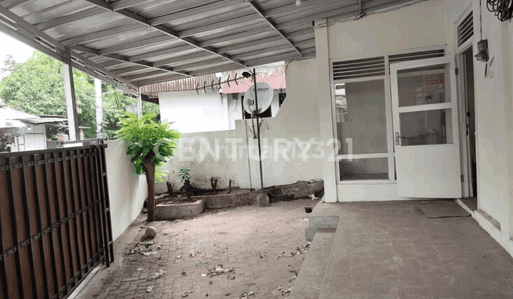 Rumah Daerah Pelmeriem Matraman Jakarta Timur 2