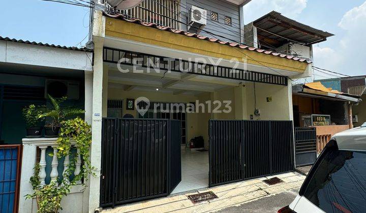 DISEWAKAN RUMAH DI CEMPAKA PUTIH TENGAH SIAP HUNI 1