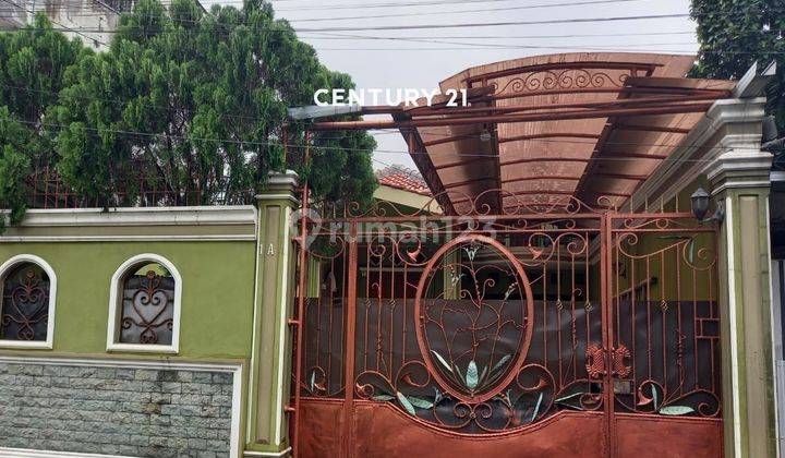 Rumah 2 Lantai Daerah Utan Kayu Jakarta Timur 1