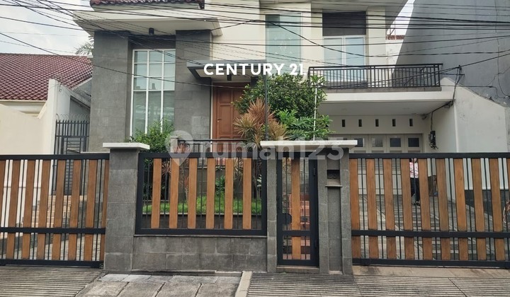 For Rent: 2-Story House in Cipinang Indah Housing, East Jakarta For Rent: 2-Story House in Cipinang Indah Housing, East Jakarta