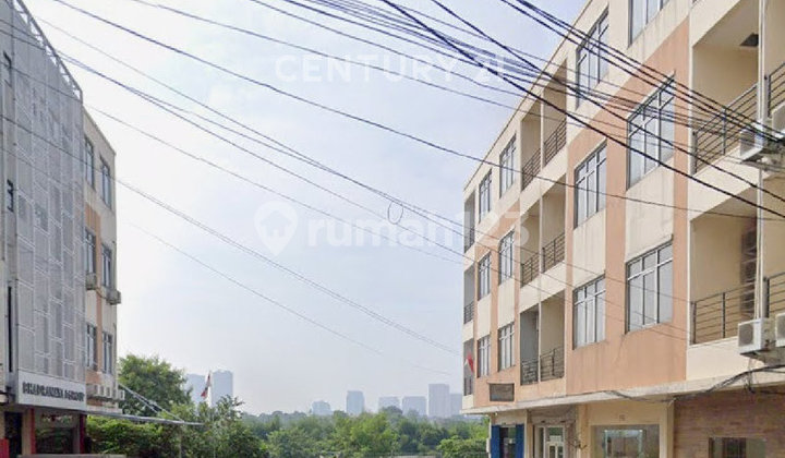 Quick Sale 4-Storey Shop House in Bintaro, Pesanggrahan, South Jakarta 2