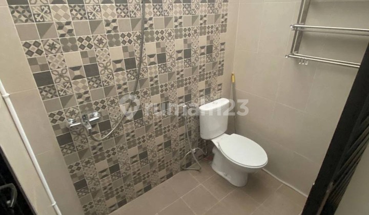 Dijual Rumah 2 Lantai Full Perabot di Tasikmadu Kota Malang Malang 2