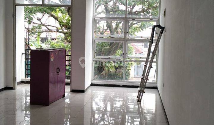 Disewakan Ruko 2 Lantai Bagus SHM di Pandanwangi Sulfat Malang  4