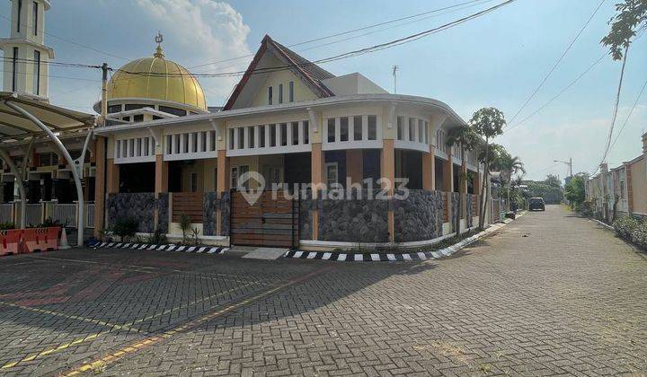 Rumah Siap Huni Bersih Selangkah Dari Exit Tol Karanglo Malang 1