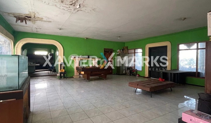 Commercial Space & Main House for Sale on Blimbing Main Street, Malang City. 2