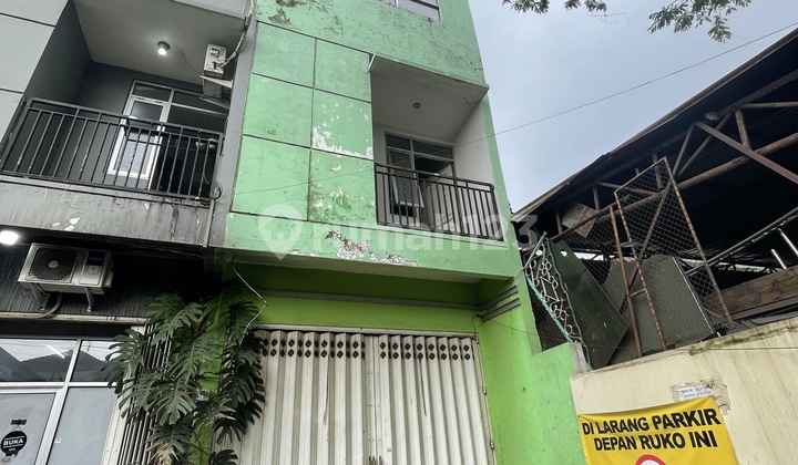 DIJUAL RUKO 3 LANTAI DI JL IR RAIS KASIN KOTA MALANG DIJUAL RUKO 3 LANTAI DI JL IR RAIS KASIN KOTA MALANG