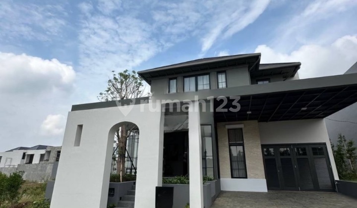 Dijual Rumah Mewah Ala Kolonial Modern Fully Furnished di Citraland Puncak Tidar