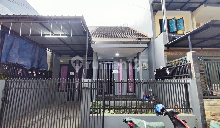 Rumah Minimalis Siap Huni Dekat Umm & Unisma di Saxophone Tunggulwulung Kota Malang 1