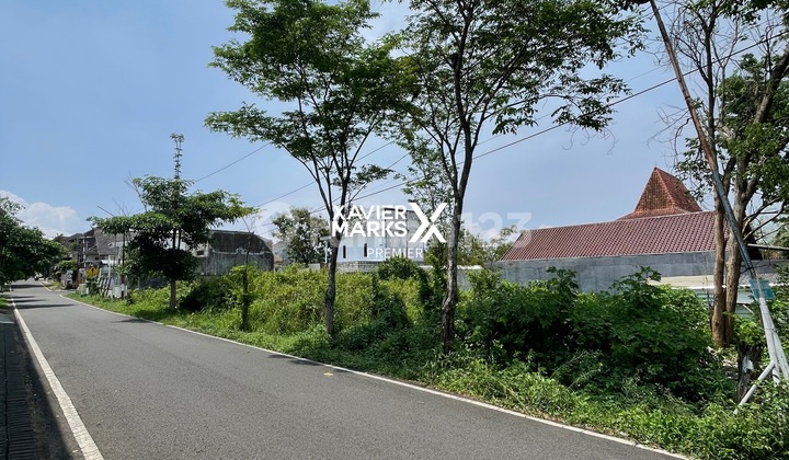 LAND FOR SALE WITH HOOK ACCESS ON BOULEVARD STREET NEAR MADYOPURO TOLL EXIT IN CEMOROKANDANG, MALANG CITY LAND FOR SALE WITH HOOK ACCESS ON BOULEVARD STREET NEAR MADYOPURO TOLL EXIT IN CEMOROKANDANG, MALANG CITY