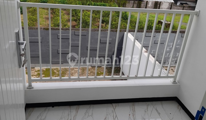 Dijual Rumah Modern 2 Lantai Baru Gress Dekat Unisma, Uin, Umm & Ub di Merjosari Kota Malang 2