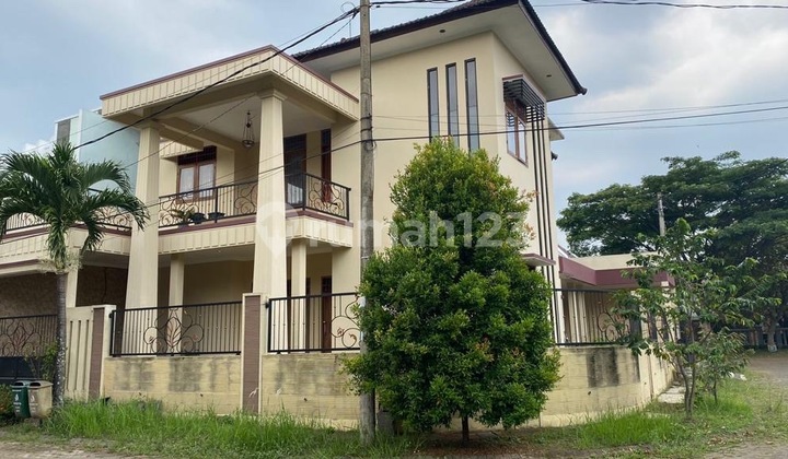 DISEWAKAN RUMAH 2 LANTAI HOOK SIAP HUNI DI GRIYASHANTA SUHAT KOTA MALANG