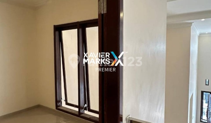 DIJUAL RUMAH MODERN SIAP HUNI DI DAERAH ARAYA MALANG 2