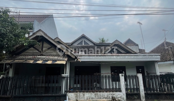 Dijual Rumah Tengah Kota di Purwantoro Kota Malang