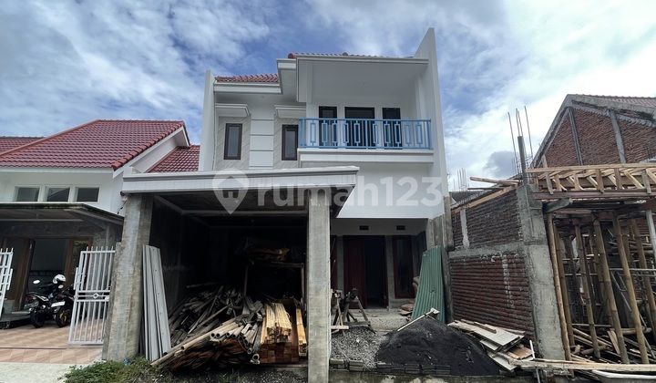 DIJUAL RUMAH 2 LANTAI TINGGAL FINISHING DEKAT SUHAT DI BANTARAN LOWOKWARU KOTA MALANG DIJUAL RUMAH 2 LANTAI TINGGAL FINISHING DEKAT SUHAT DI BANTARAN LOWOKWARU KOTA MALANG