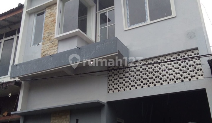 Dijual Murah Rumah Kos Aktif Full Perabot di Jl Ikan Gurami Lowokwaru Kota Malang