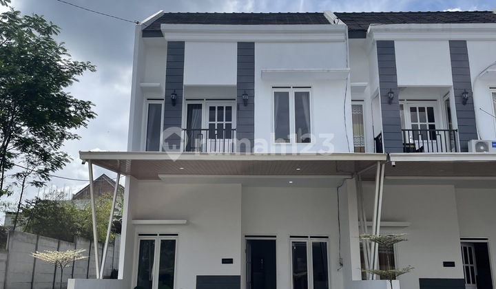 Dijual Rumah 2 Lantai Dekat Binus Araya & Exit Tol Pakis Malang 1