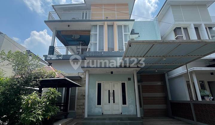 Dijual Rumah Hook Dekat Sd, Smp & Sma Sabilillah Di Jl Ikan-ikan Malang