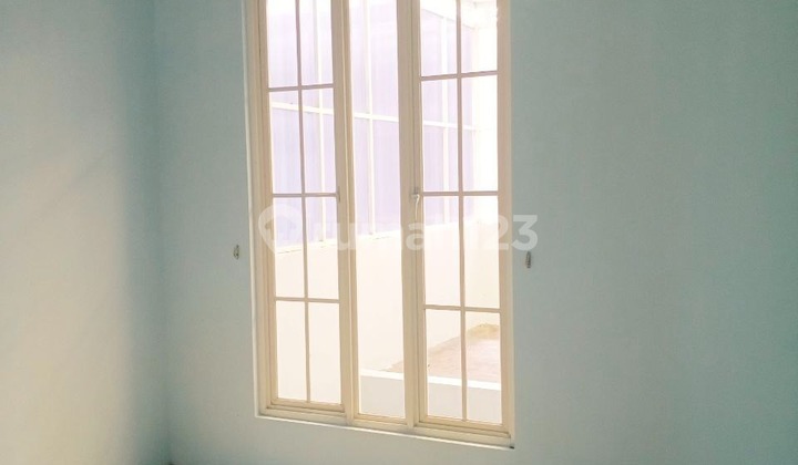 FOR RENT READY-TO-OCCUPY HOUSE NEAR CAMPUS IN GREEN ORCHID HOUSING ESTATE, MALANG CITY 2