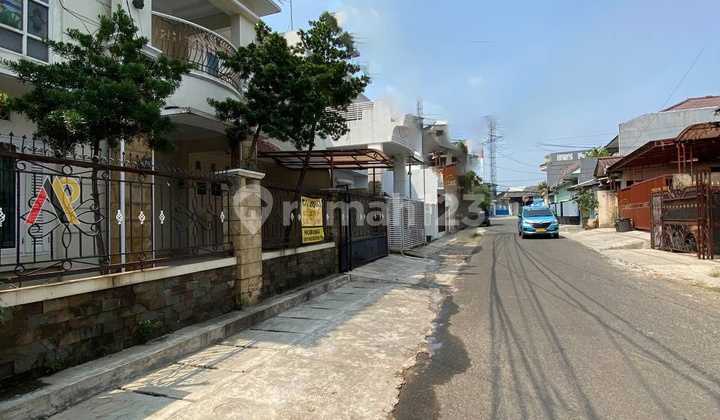 Rumah Komplek Besar Dekat Nizamia Ceger Bambu Apus Cipayung 2