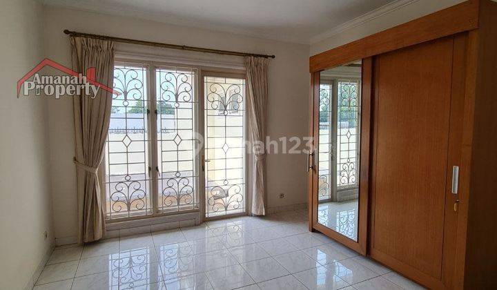 Rumah Lantai Marmer Private Pool Dekat Nizamia Cipayung Jaktim 12