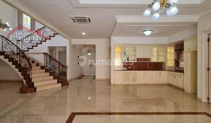 Rumah Lantai Marmer Private Pool Dekat Nizamia Cipayung Jaktim 15